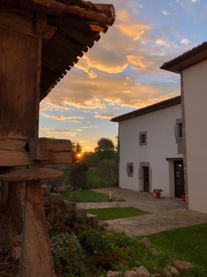 La Ribera De Pria Pension Villanueva de Pria Buitenkant foto