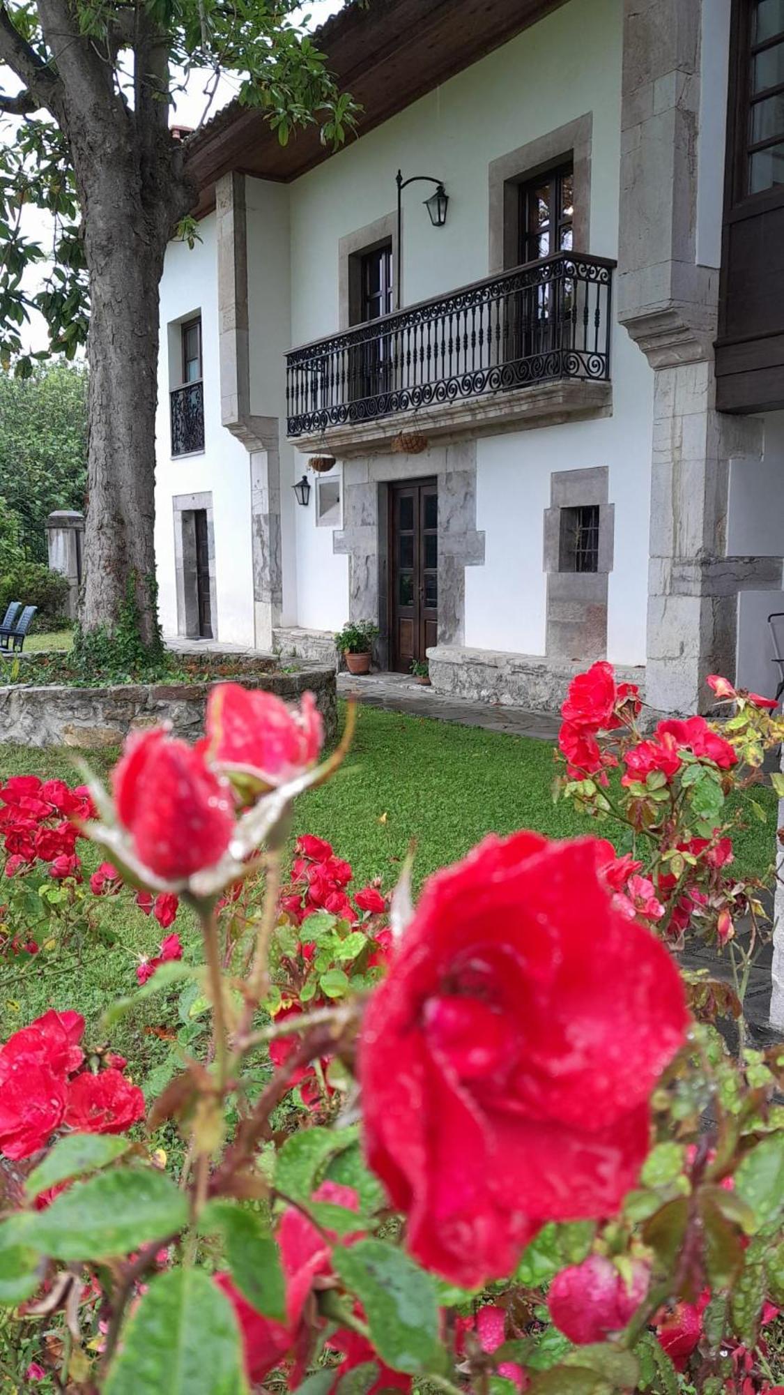 La Ribera De Pria Pension Villanueva de Pria Buitenkant foto